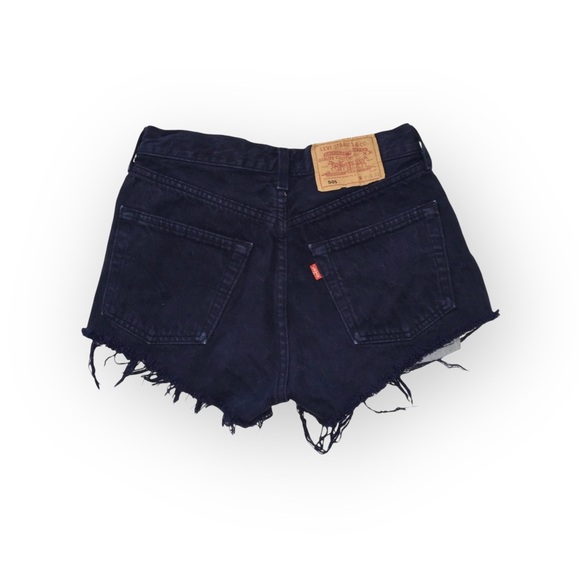RP 4 LF ➤ Rihanna‘s Ragged Priest ➤ Levi's® Red Tab Cut Off Studs Shorts ➤ Navy - Picture 5 of 16